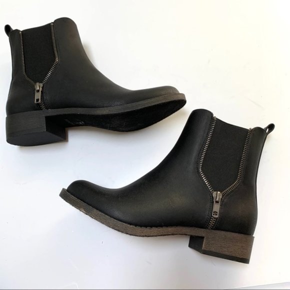 NEW ModCloth Casual Influence Boot in Matte Black - Picture 8 of 14